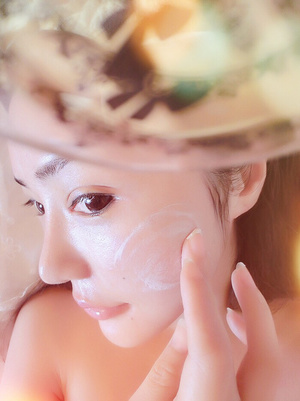 蘭研嫩膚膏效果好不好？蘭研嫩膚膏有激素副作用嗎？