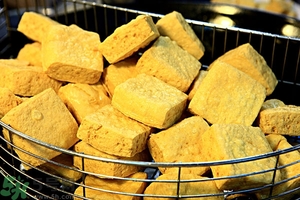 臭豆腐能帶上飛機(jī)嗎？坐飛機(jī)能帶臭豆腐嗎？