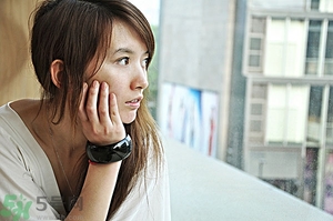 高冷是什么意思？別人說我高冷怎么辦？