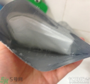 春雨蜂蜜面膜真假怎么辨別?春雨蜂蜜面膜真假辨別圖