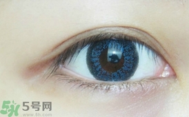 單眼皮怎么變雙眼皮了？單眼皮上面有一條線