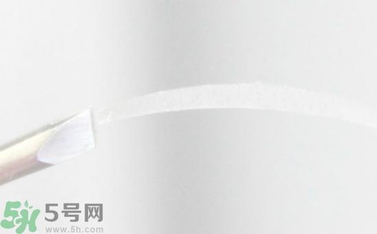 單眼皮怎么變雙眼皮了？單眼皮上面有一條線