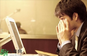 熬夜眼睛腫了怎么辦？熬夜眼睛紅了怎么辦？