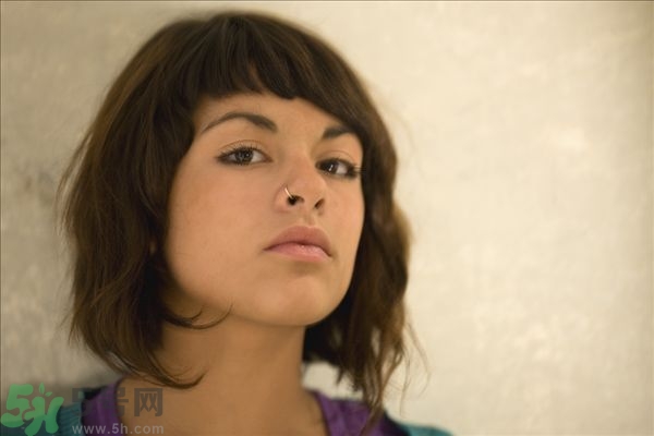 熬夜流鼻血是怎么回事？熬夜流鼻血怎么辦？