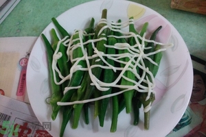 夏天秋葵怎么做好吃？秋葵在夏天怎么做？