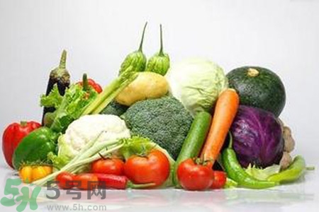 被洪水淹過(guò)的菜可以吃嗎？被洪水淹過(guò)的菜吃了對(duì)身體有害嗎？