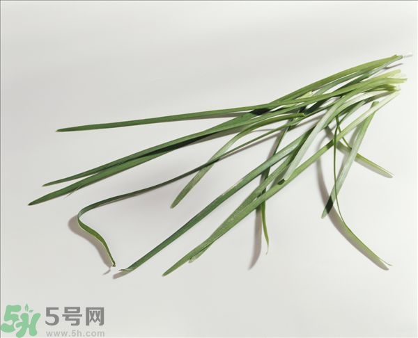 隔夜的韭菜能吃嗎？韭菜炒熟后第二天能吃嗎？