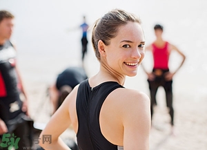 浮潛是什么意思？深潛和浮潛有什么區(qū)別？?