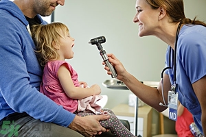 ?皰疹性咽峽炎有什么癥狀？寶寶?皰疹性咽峽炎癥狀