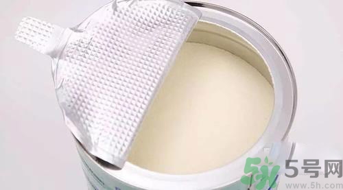 怎么判斷奶粉有沒有變質(zhì)？判斷奶粉變質(zhì)的方法