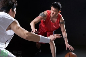 洗紋身要多久才能洗掉？洗紋身后多久能沾水？