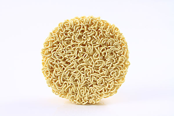 吃方便面會(huì)發(fā)胖嗎？吃方便面有什么壞處？