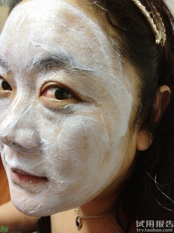 雪本詩死海泥面膜用完要洗臉嗎?雪本詩死海泥面膜的功效與作用 雪本詩死海泥面膜用完要洗臉嗎?雪本詩死海泥面膜的功效與作用