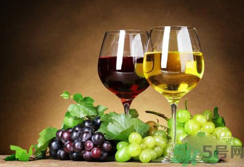 喝酒前吃什么不容易醉酒？喝酒前吃什么不容易醉？