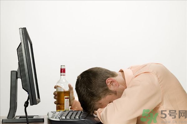 貧血能吃芹菜嗎？貧血吃芹菜好不好？