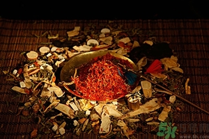 陳皮長霉還可以吃嗎？陳皮上有發(fā)霉了怎么辦？