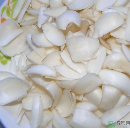 鮮百合怎么去苦味？鮮百合的做法