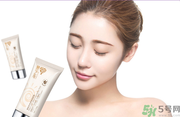 脫妝怎么補(bǔ)妝？脫妝嚴(yán)重怎么辦？