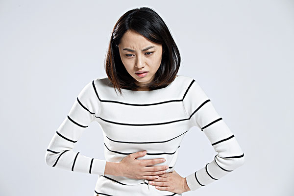 吃涼的胃疼是怎么回事？吃冷的肚子疼怎么辦？