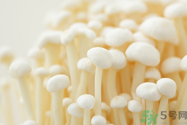 吃金針菇要注意什么？金針菇的食用禁忌