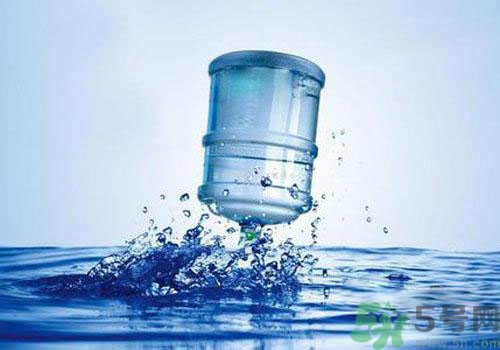 礦泉水和純凈水的區(qū)別是什么？礦泉水和純凈水哪個好？