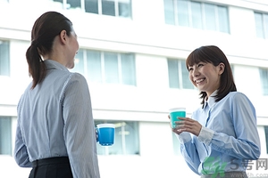 怎么和新同學(xué)聊天？怎么和新同學(xué)相處？