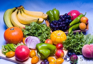 發(fā)燒能吃水蜜桃嗎？發(fā)燒吃水蜜桃好嗎？