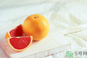 柚子為什么是紅色的？紅色的柚子能吃嗎？