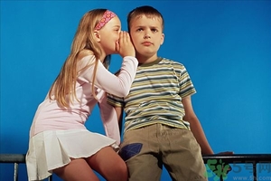 怎么和新同學(xué)聊天？怎么和新同學(xué)相處？