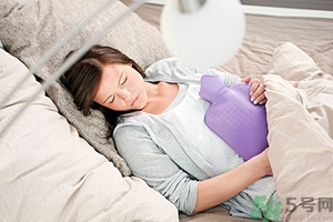 原發(fā)性痛經怎么調理？原發(fā)性痛經怎么治？