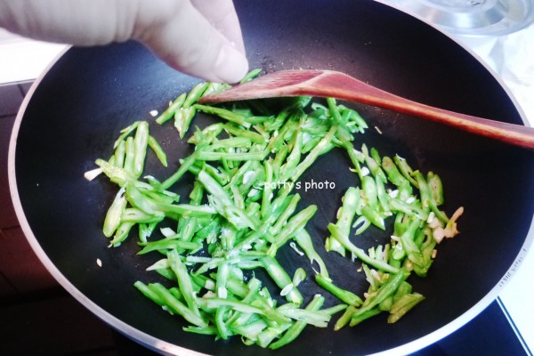 豆角隔夜還能吃嗎？隔夜的豆角能吃嗎？