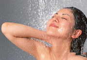 夏天洗澡水溫多少合適？夏天洗澡水溫多少比較好？