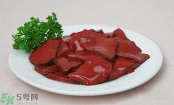 做完手術(shù)可以吃豬血嗎？手術(shù)后可以吃豬血嗎？