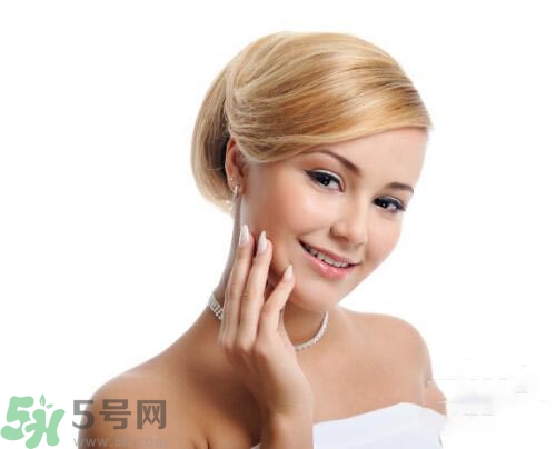 曬黑了吃VC可以美白嗎？曬黑了吃VC有美白效果嗎？