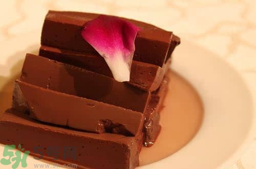 胃不好可以吃豬血嗎？胃不好吃豬血好不好？