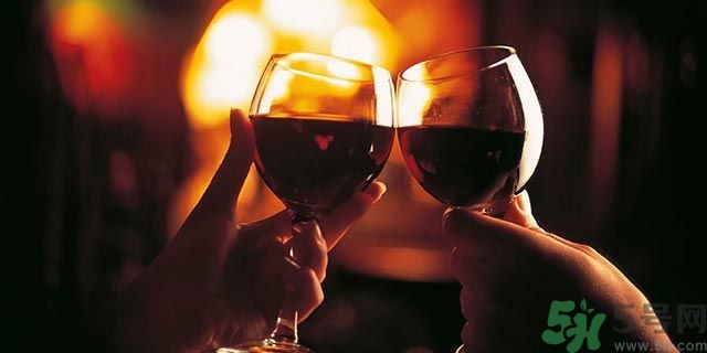 酒和可樂(lè)能一起喝嗎?喝完酒喝可樂(lè)好嗎