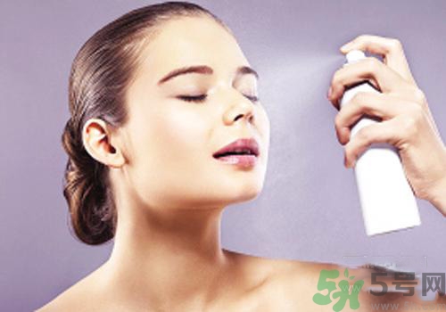 保濕噴霧怎么用？保濕噴霧的正確使用方法