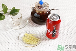 可樂能和咖啡一起喝嗎？咖啡和碳酸飲料能一起喝嗎？