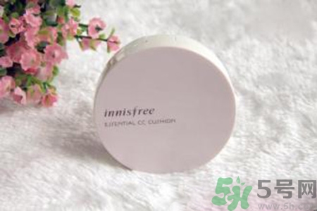 悅詩風(fēng)吟瑩潤調(diào)色氣墊隔離霜怎么用？悅詩風(fēng)吟瑩潤調(diào)色氣墊隔離霜使用方法