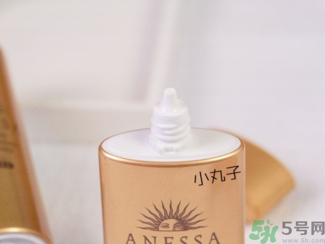 安耐曬噴霧怎么樣？安耐曬噴霧好用嗎？