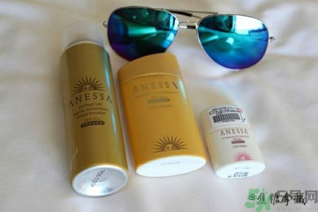 安耐曬噴霧和乳液哪個(gè)好？安耐曬噴霧和乳液區(qū)別