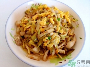 如何自制榨菜？新鮮榨菜怎么吃？