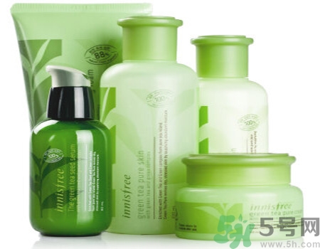 悅詩風吟和菲詩小鋪哪個好？悅詩風吟和菲詩小鋪哪個更好用？