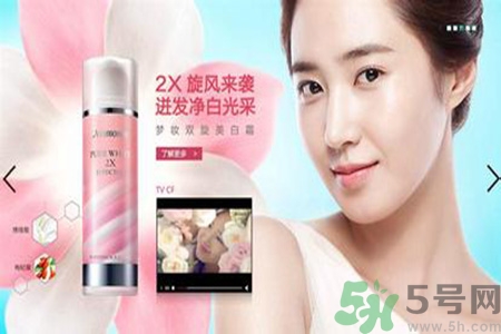 悅詩(shī)風(fēng)吟和夢(mèng)妝哪個(gè)好？悅詩(shī)風(fēng)吟和夢(mèng)妝分別適合什么年齡膚質(zhì)？