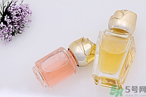 香水的前調(diào)中調(diào)后調(diào)是什么意思？香水前味中味后味啥意思？