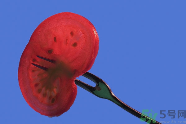 番茄和檸檬一起吃好嗎？番茄和檸檬榨汁好喝嗎？