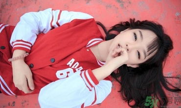 12歲女孩性早熟怎么辦？還會長高嗎？