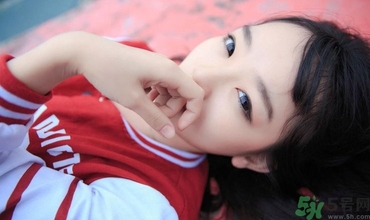 12歲女孩性早熟怎么辦？還會長高嗎？