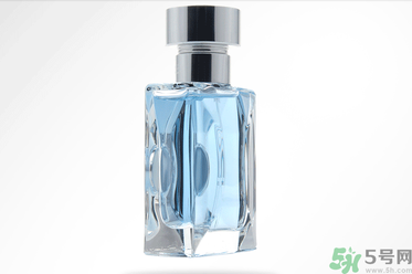 夏天怎么噴香水？香水怎么噴效果最好香味更持久