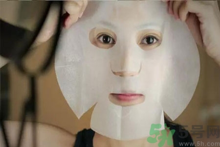 敷完面膜需要洗臉嗎？敷完面膜必須需要洗臉嗎？